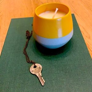 Giving Keys Necklace “GRATEFUL”